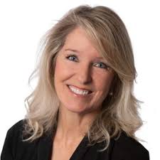 Caroline Fortin, Courtier immobilier agréé