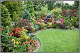 Master bedroom,master bedroom decor,master bedroom design,design ideas,decorating ideas. Exterior Designs Amusing Garden Ideas Pictures Of Small Rock Gardens Outdoor Most Also Garden Ideas Or Garden Most Beautiful Arranged And Ready Breathtaking Garden Ideas Helda Site Furnitures Home Design