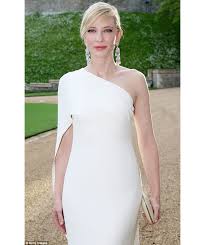 Since then, we even see a whole bridal train dressed in a white. Why Do Most People Like To Wear White Dresses Quora