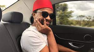 Dr mbuyiseni quintin ndlozi (born 9 may 1985) is a south african politician. Dr Bae Ndlozi Shows Off His Romantic Side With Girlfriend Mmabatho