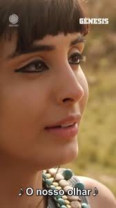 Gênesis: Apaixonados! José e Asenate trocam o primeiro beijo.