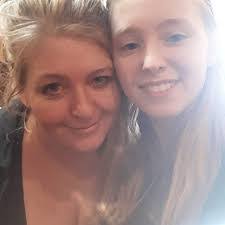 Jennifer Ackman's Instagram, Twitter & Facebook