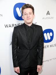 You've been runnin' 'round, runnin' 'round, runnin' 'round throwin' that dirt all on my name 'cause you knew that i, knew that i, knew that charlie puth. Lirik Lagu Attention Charlie Puth Ragam Bola Com