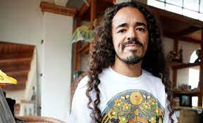 (c) 2005 geffen records#cafétacvba #eres #remastered Che Loco Op Twitter Nacido El Primero De Febrero De 1967 Hoy Cumple 52 Anos Ruben Albarran Cantante De La Banda Mexicana Cafe Tacvba