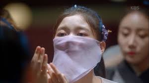 #구르미그린달빛☞http://goo.gl/hvnKPc, 얼굴을 가린 채 독무를 추는 라온에게서, 돌아가신 중전마마의 모습을 떠올리는 이  영!, 박보검-김유정, 두 배우의 애틋한 눈빛❤, #박보검 #김유정 #채수빈 #진영 #곽동연