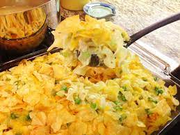 Mix cooked pasta and your soup mixture in the 9×13 pan. Tuna Noodle Casserole With A Potato Chip Crust