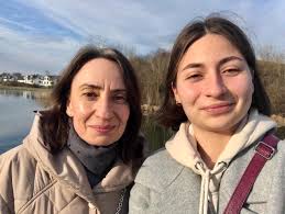 Let's welcome our new members! Thank you for being here and making this a  kind and genuine community group 💛✨ Samantha Newick, Charlotte Rundle,  Amber Gintarė, Alex Parker, Sarah Ellis, Martin Gowen,