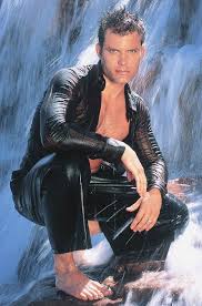 He was also in tim burton's critically acclaimed film sleepy hollow (1999), as brom bones. Casper Van Dien Picture The Celeb Archive Casper Van Dien Celebs Celebrities Male