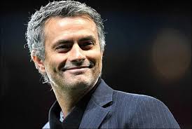 Jose mourinho helps kids at c.d canillas. Jose Mourinho Jose Mourinho Biografie Und Privatleben Chelsea Trainer