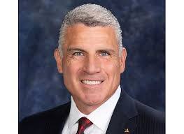 Fred Diaz's Instagram, Twitter & Facebook