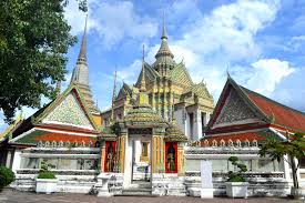 Bangkok's attractions include temples, palaces, markets, parks, museums, entire city quarters and much more. Top 10 Tourist Attractions In Bangkok Thaiger