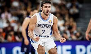 Facundo campazzo tuvo el tiro del final, pero no lo metió y su equipo perdió por dos puntos. Facu Campazzo Cordovan Icon