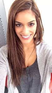 Lydia Crowley's Instagram, Twitter & Facebook