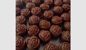 Dapatkan resepi kek coklat moist, kek buah, frosting yang lazat secara percuma. Resepi Almond Chocolate Coklat Badam Mudah Dan Cepat Iluminasi