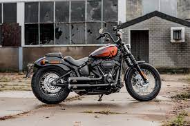 Simak daftar harga street bob 2021 di bawah untuk melihat harga otr dan promo yang tersedia. Harley Davidson Street Bob Auspuff Dr Jekill Mr Hyde The Exhaust 100 Legal Elektronisch Verstellbare Auspuffanlagen