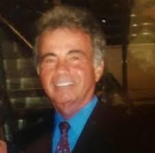 Ray Liles's Instagram, Twitter & Facebook