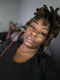 What it do FB I would like to take the time out to wish my FC a Happy  Birthday love you and enjoy your special day 🩷🩷🩷🩷