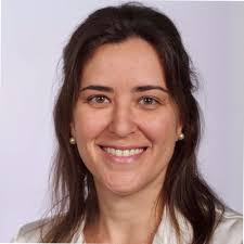 Deletion of murine Sarm1 results in a microenvironment that delays  peripheral nerve regeneration after injury