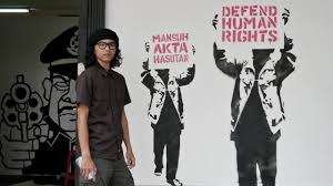 Fahmi reza net worth and salary: Fahmi Reza Malaysia Index On Censorship Awards 2017 Arts Nominee Youtube