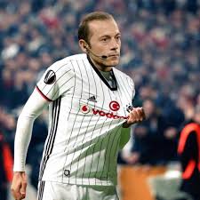 Dakikada verdiği tartışmalı spor toto süper lig 9. Mac Sonucu Cuneyt Cakir 1 0 Galatasaray Gazetesi Facebook