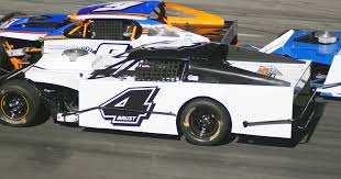 This is the first year that the track, in its 50th year, has been one of 92 tracks sanctioned nationwide by the national association for stock car auto racing, otherwise known as nascar. Saturday Night Nascar Racing Cancelled Kern County Raceway Park