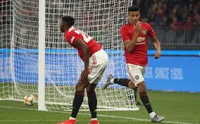 Enjoy the match between leeds united and manchester united, taking place at england on april 25th, 2021, 2:00 pm. Manchester United Vs Leeds United Pre Season Friendly Live Score And Latest Updates Janbaaz