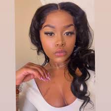 Halle Bailey and her son Halo🥰🩵