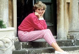 Princess diana called criticism of landmine appeal a 'distraction'. Princess Diana Best Looks Photos Of Princess Diana Princess Diana Outfits Best Looks