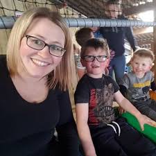 claire farthing (@Harris118118)