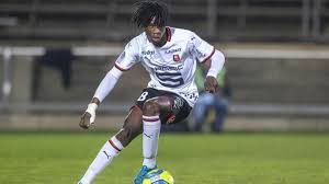 Eduardo camavinga is a french professional footballer who plays as a midfielder for rennes and the france national team. Yu4 E1ewgfi8m