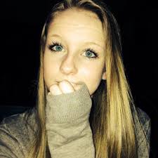 Miranda Dellinger's Instagram, Twitter & Facebook