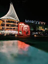 The hotel is side by side with margocity mall, the biggest shopping center in depok for guests to fulfill their shopping desire. Margocity Album On Imgur