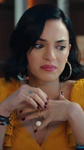 🎬 Con esta impactante escena final del estreno, estamos seguros que estás  contando las horas para saber cómo continuará esta historia 🤯 #Traicionada 