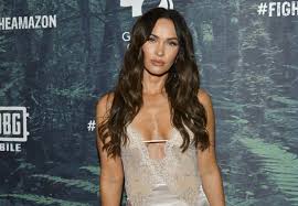 Megan fox is celebrating pride as a bisexual woman. Megan Fox Talks Intense Stress Of Being A Working Mom In Hollywood