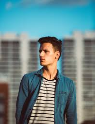 Get random pictures from more than 1,000,000 pictures, to get some random pictures to draw, or as an avatar in your profile, or as a placeholder image for example, you can randomly get pictures of some people, or pictures of some things. 350 Men Pictures Download Free Images Stock Photos On Unsplash