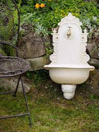 Wandbrunnen Brunnen Gartenbrunnen Garten Waschbecken Antik Stil Creme Weiss In 2020 Wandbrunnen Gartenbrunnen Und Brunnen