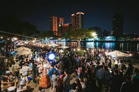 La Rue Food Bike Market At Kaohsiung Love River River Kaohsiung Landmarks