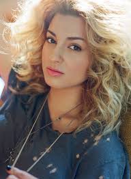 Is she married or dating a new boyfriend? 30 Tori Kelly Ideas Tori Kelly Kelly Curly Hair Styles