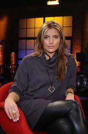 She grew up in berlin until she was seven and moved to cologne with her mother. Sophia Thomalla Wiki Young Photos Ethnicity Gay Or Straight Entertainmentwise