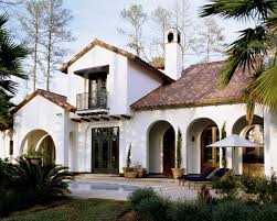 Dan sater has been designing mediterranean style plans for nearly 40 years. 16 Mediterranean Style Homes With Global Inspired Beauty Better Homes Gardens