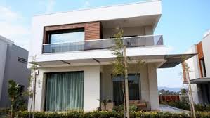 Salah satu dari 30 warna cat rumah sederhana minimalis yang indah ini begitu menarik dengan nuansa keceriaan yang terbangun dari paduan warna. 7 Inspirasi Warna Cat Rumah Minimalis Cocok Buat Tembok Depan Yang Elegan