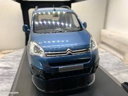 Image result for Bleu Kyanos 2011 Citroen