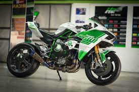 Pin By Arm Arm On Hd Racing Bikes Kawasaki Motorcycles Sport Bikes