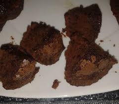 Recettes De Gateau Au Chocolat Rapide Les Recettes Les Mieux Notees Petit Gateau Au Chocolat Recette Petit Gateau Gateau Chocolat Micro Onde