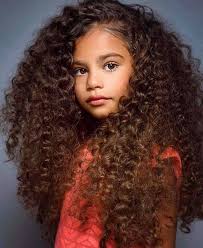 Pin Von Karin Heier Auf Extrem Susse Kinder Lockige Frisuren Baby Mit Haaren Haar Styling