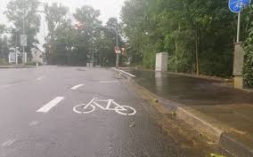 Ghost Bike Fur Verungluckte Schulerin In Wiesdorf Radio Leverkusen