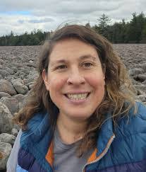 Kimberly Badger's Instagram, Twitter & Facebook