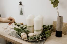 Kreativer Adventskranz Mit Echtem Eukalyptus Produktfotografie Mit Liebe Zum Detail Kristina Fendesack X Content Conte Adventskranz Advent Adventskranz Ideen