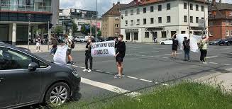 Telefonnummern, adressen und weitere hier finden sie alle anbieter zu(r) branche banken in bayreuth. Klima Aktion In Bayreuth Der Neue Wiesentbote
