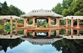 This Beautiful 112 Acre Botanical Garden In Alabama Is A Sight To Be Seen Atlanta Botanical Garden Botanical Gardens Botanical Garden New York